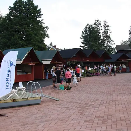 Skargardshamn Oda ve Kahvaltı Bromarv